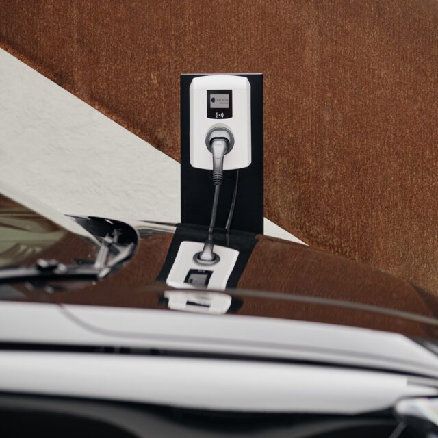 wuger-case-moon-produkt-charger-3