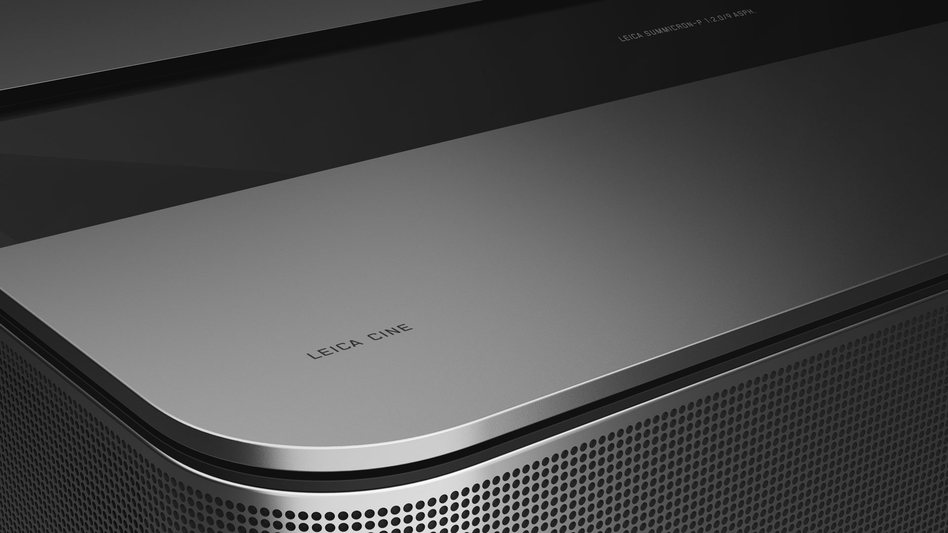 Detailaufnahme des Leica Cine 1 Projektors – minimalistisches Produktdesign und hochwertige Visualisierung im Rahmen des WUGER Brandings.