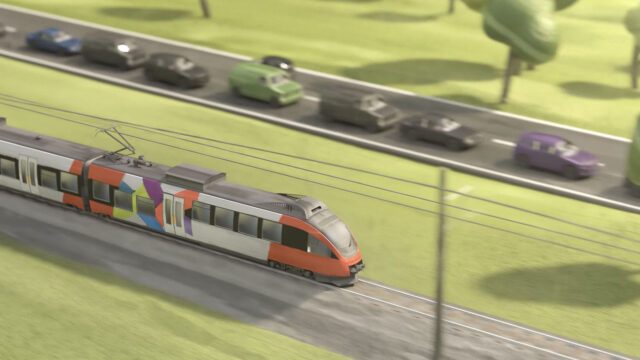 3D animierte S-Bahn mit buntem Salzburg Verkehr Design fährt durch eine grüne Landschaft neben einer Straße mit Autos