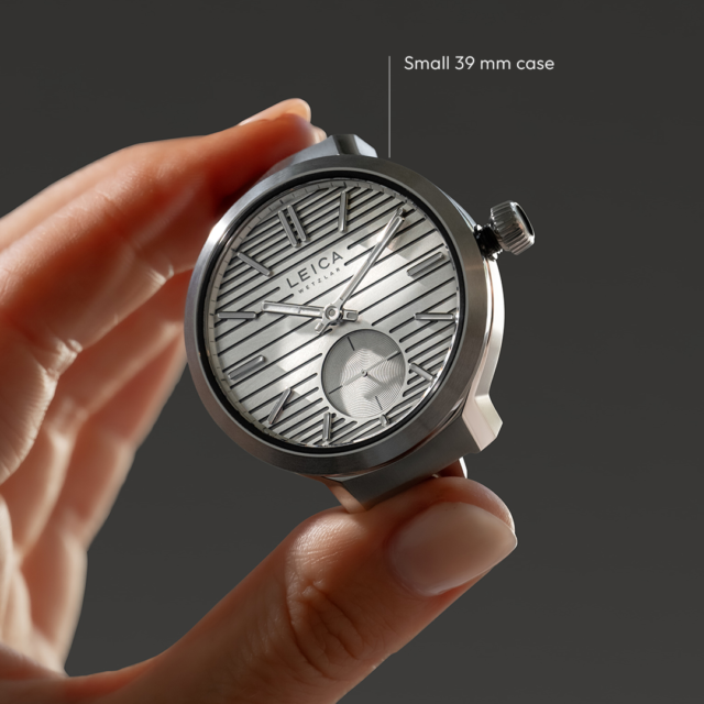 Nahaufnahme eines 39 mm Uhrengehäuses mit strukturiertem Zifferblatt für die visuelle Sprache einer Produktkampagne