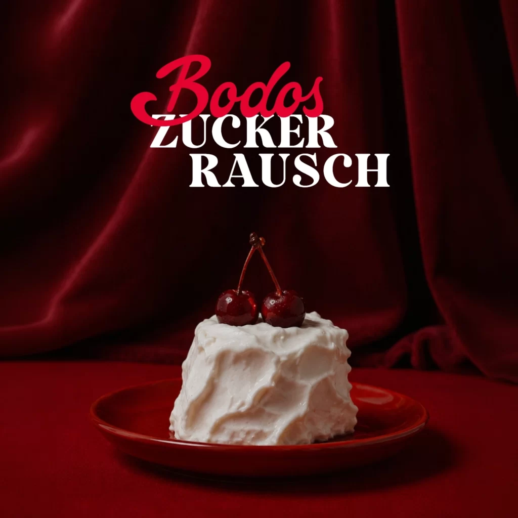 Sahne, Kirschen und ein Wortspiel, das süchtig macht. Inszenierte Foodfotografie mit Markenwording als Kommunikationsmittel für einen Marken-Refresh