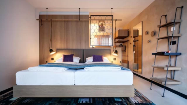 Hotelfotografie eines modernen Boutique-Hotelzimmers als emotionale Bildwelt
